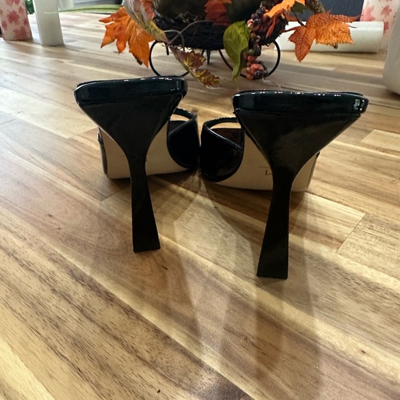 Woman's Heels Marc Fisher LTD Baber 8 - Picture 2 of 3